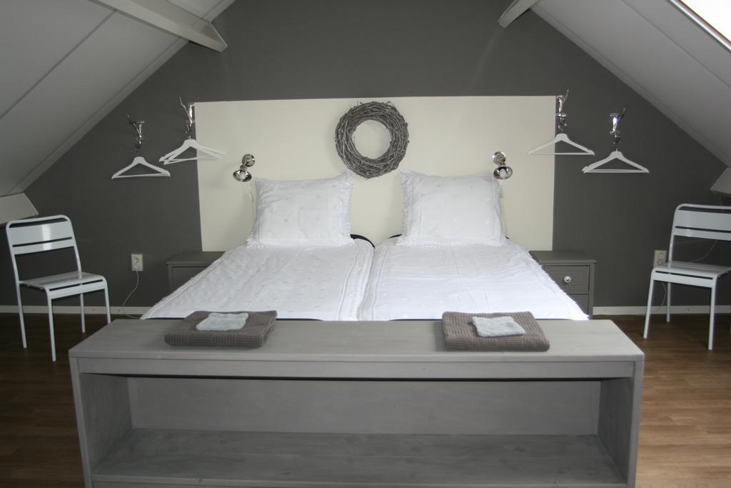 Erfgoedlogies D'Ouffenhoff Hotel Baarlo  Habitación foto